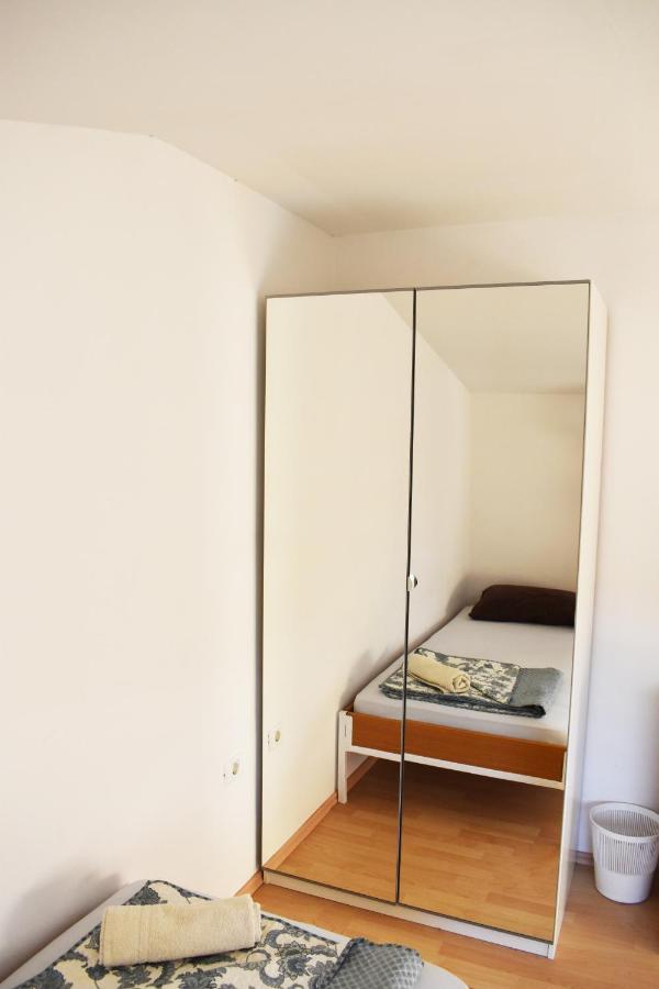 Rooms Busija Изола Экстерьер фото